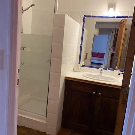 Le Clos Segur בית נופש